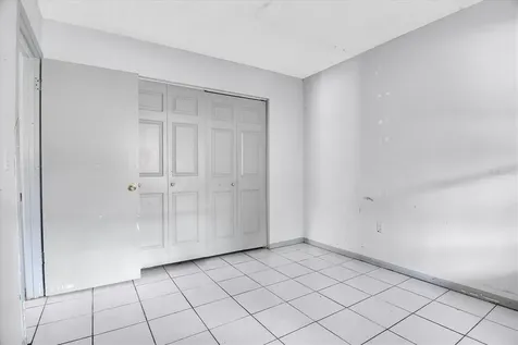 2464 Chestnut Woods Drive Lakeland FL 33815