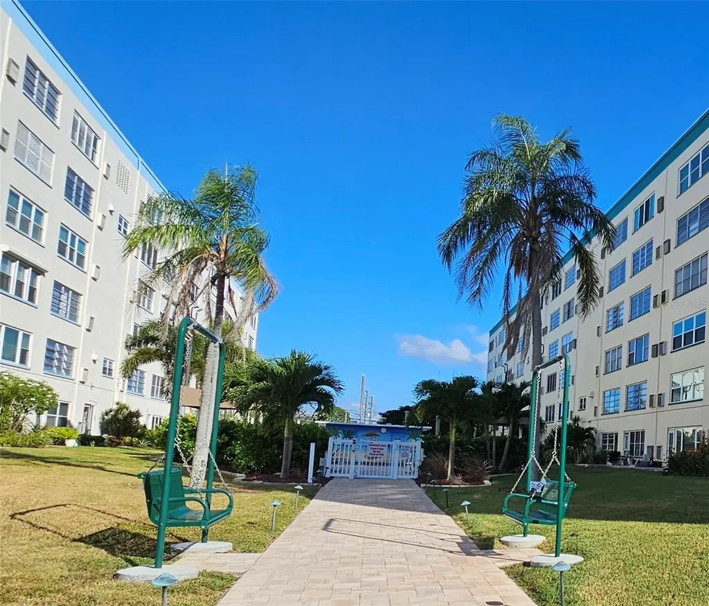 2960 59th Street S Gulfport FL 33707