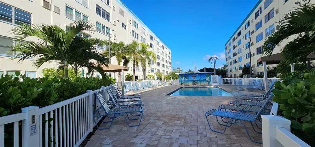 2960 59th Street S Gulfport FL 33707