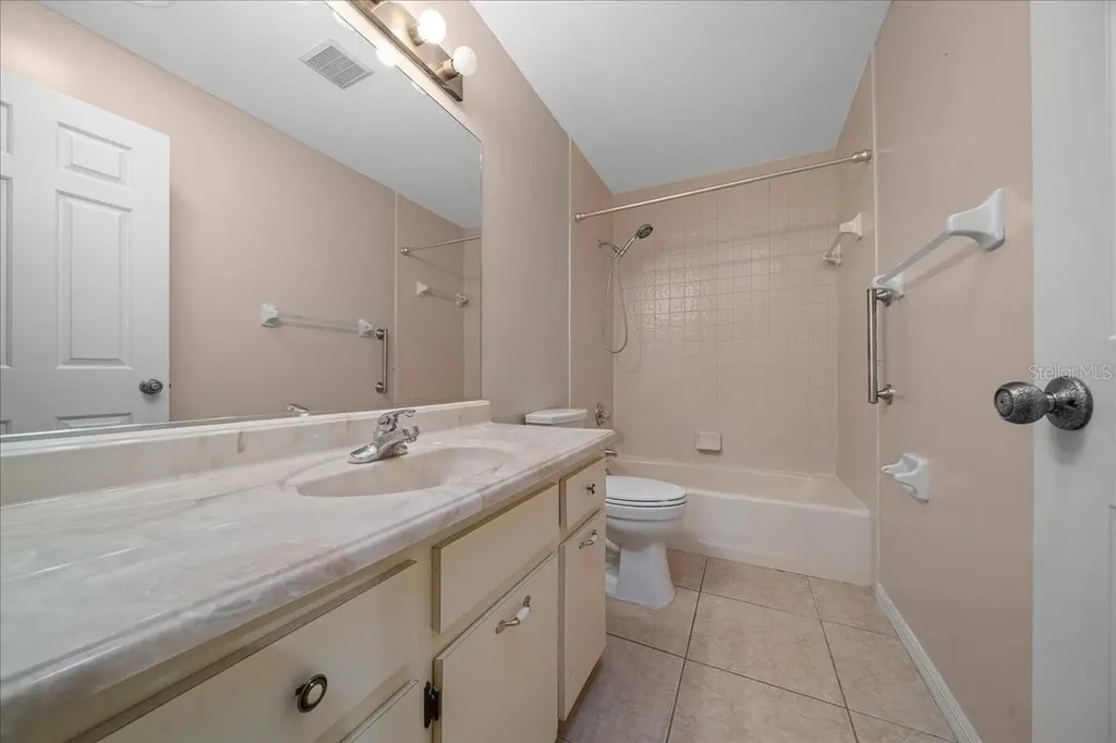 3702 NE 17th Street Ocala FL 34470