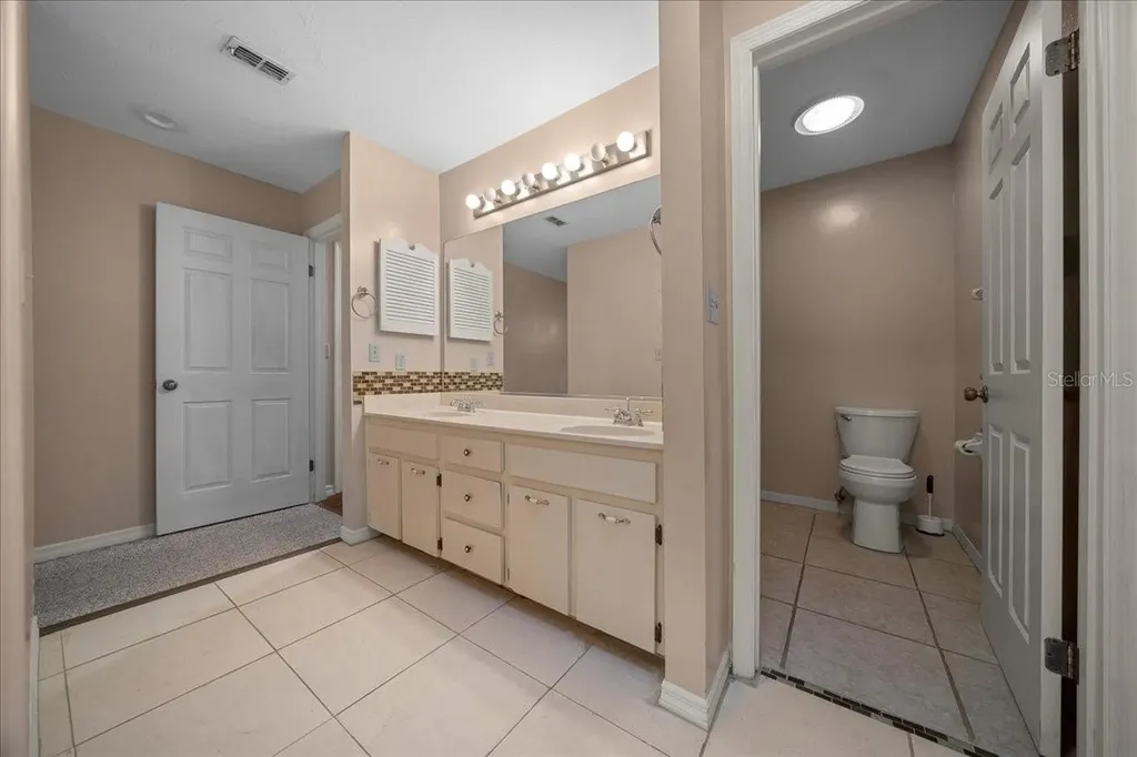 3702 NE 17th Street Ocala FL 34470