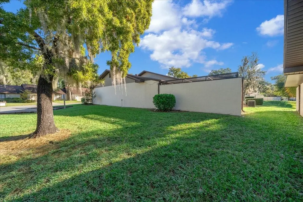 3702 NE 17th Street Ocala FL 34470