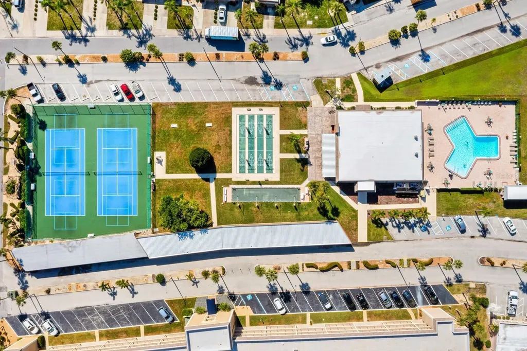 511 Boca Ciega Point Boulevard N St Petersburg FL 33708