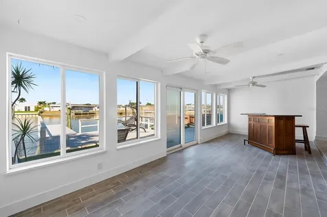 511 Boca Ciega Point Boulevard N St Petersburg FL 33708