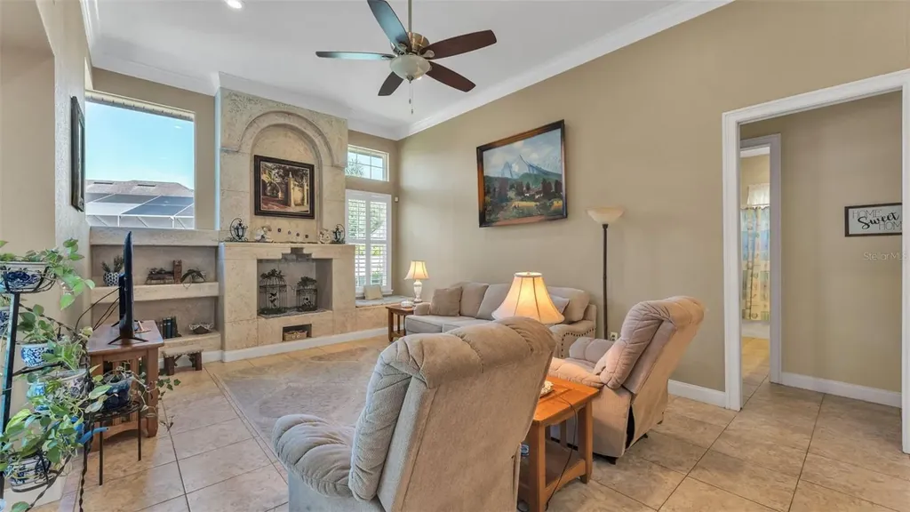 237 Mclean Point Winter Haven FL 33884