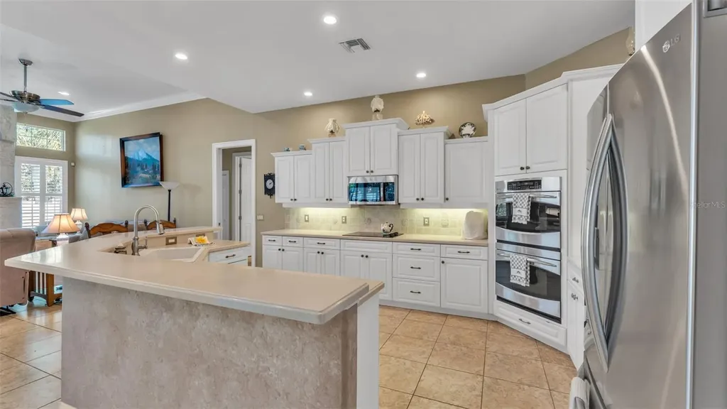 237 Mclean Point Winter Haven FL 33884