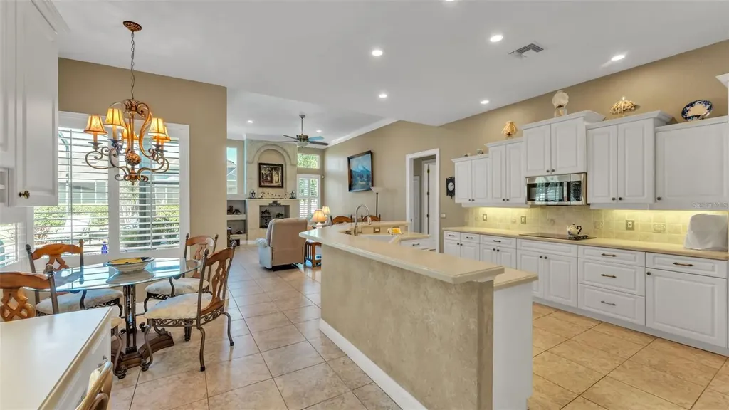 237 Mclean Point Winter Haven FL 33884