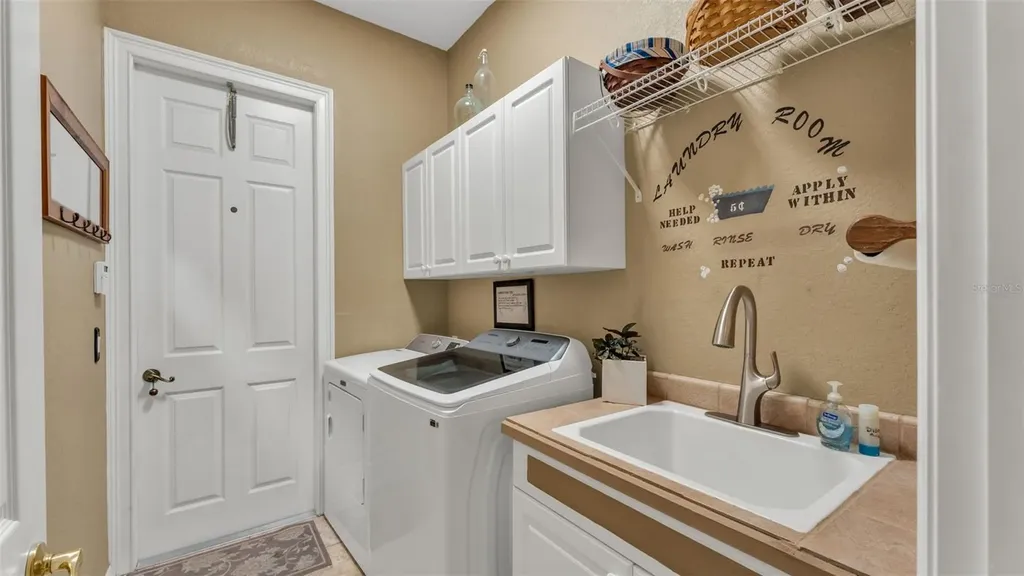 237 Mclean Point Winter Haven FL 33884