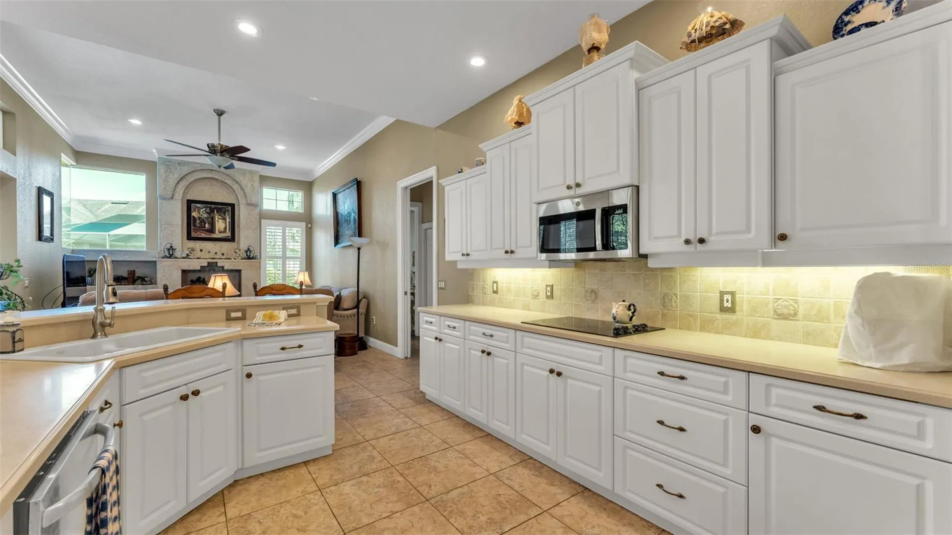 237 Mclean Point Winter Haven FL 33884