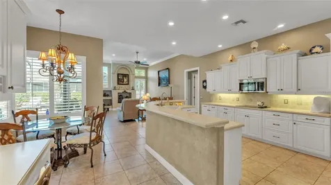 237 Mclean Point Winter Haven FL 33884