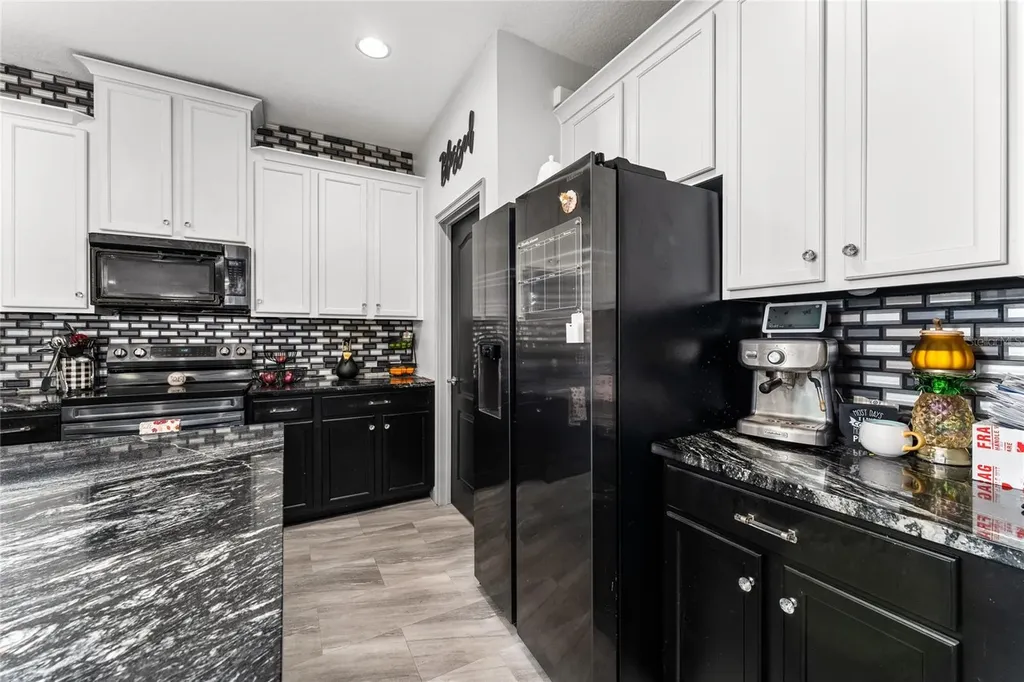 3199 Crispin Circle Harmony FL 34773
