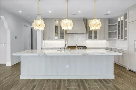 646 Calle Del Otono Sarasota FL 34242