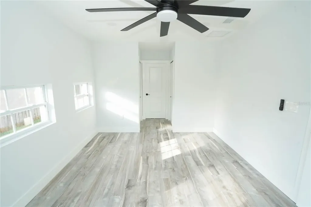 5817 Dartmouth Avenue N St Petersburg FL 33710