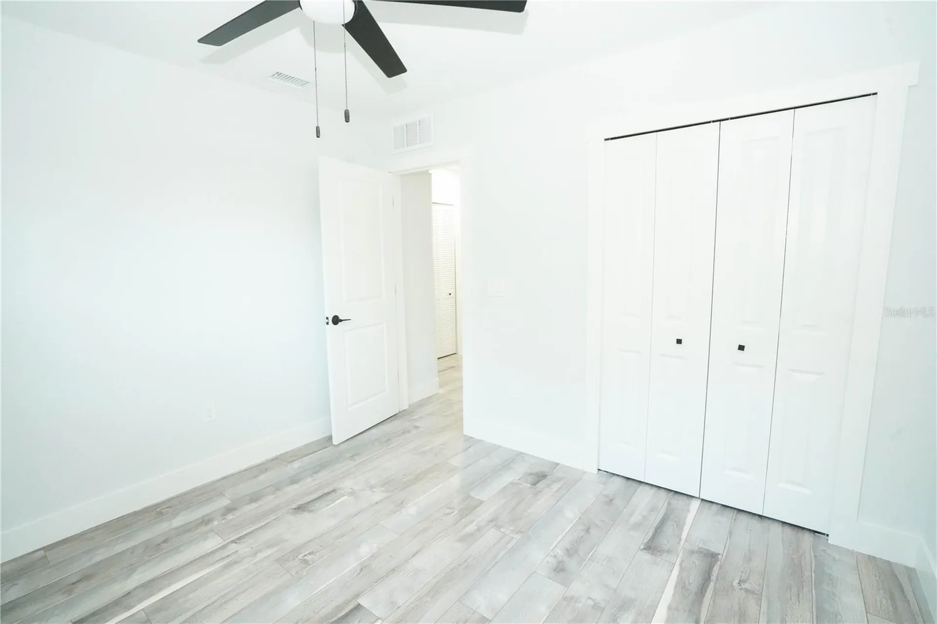 5817 Dartmouth Avenue N St Petersburg FL 33710