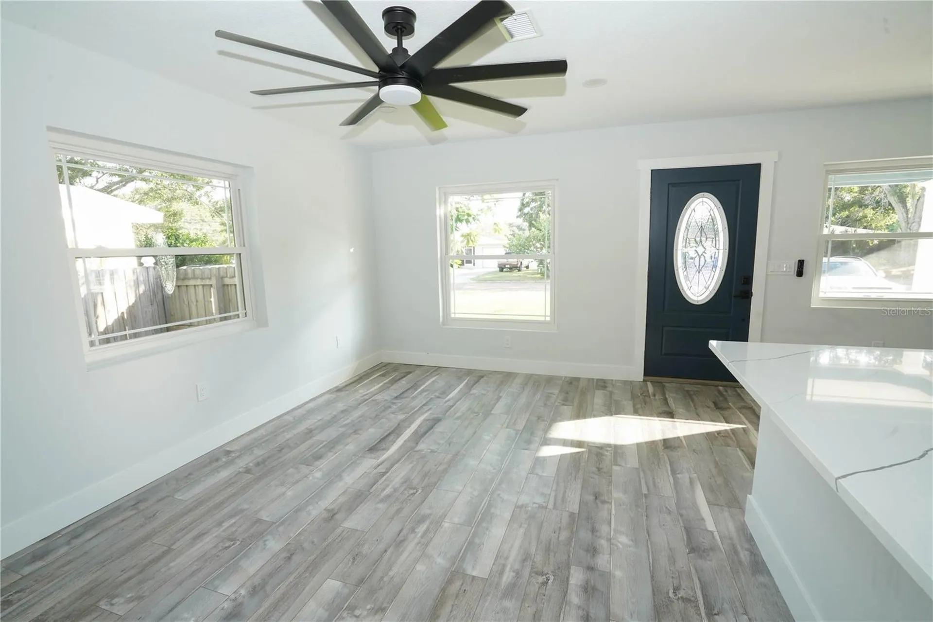 5817 Dartmouth Avenue N St Petersburg FL 33710