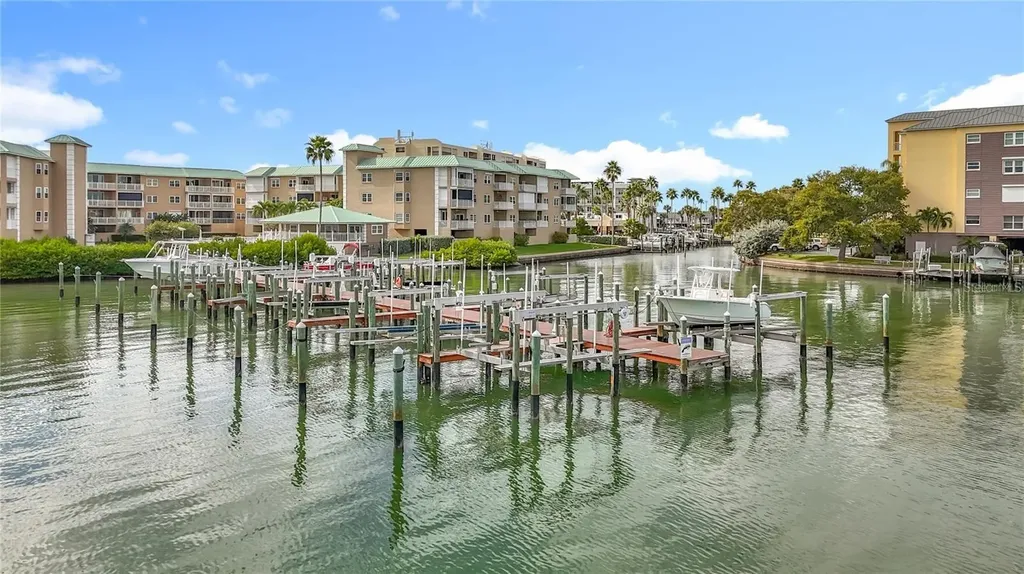 399 150th Avenue Madeira Beach FL 33708