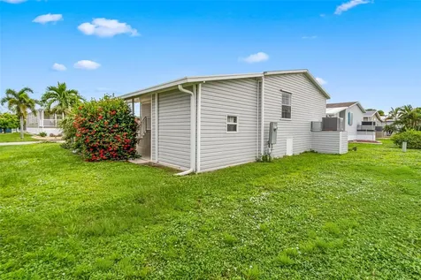 15 Freeman Avenue Punta Gorda FL 33950