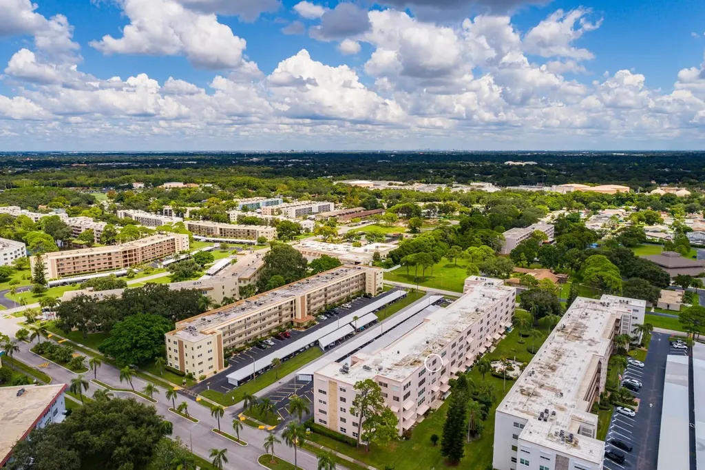 5623 80th Street N St Petersburg FL 33709