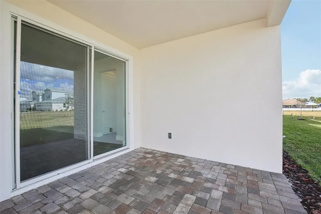 31887 Oyster Pier Court Wesley Chapel FL 33545