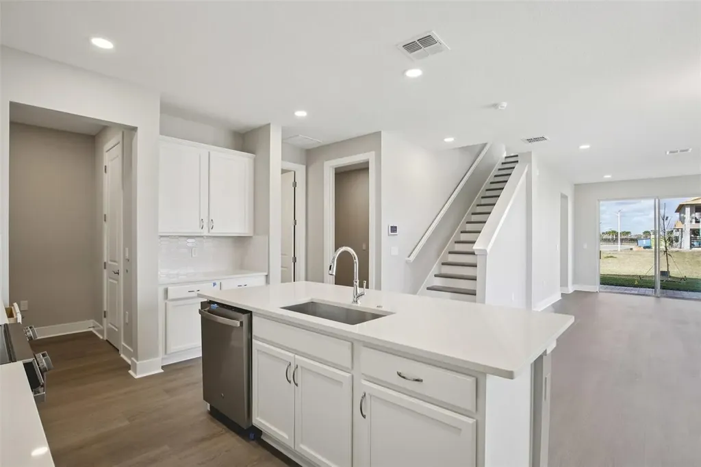 31887 Oyster Pier Court Wesley Chapel FL 33545