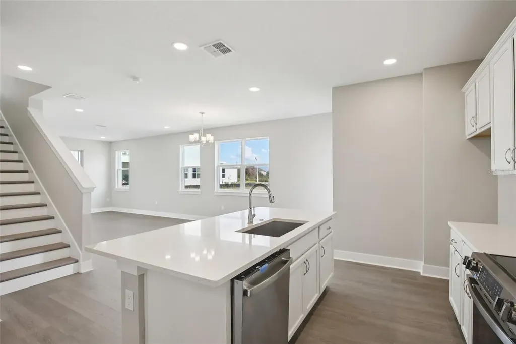 31887 Oyster Pier Court Wesley Chapel FL 33545