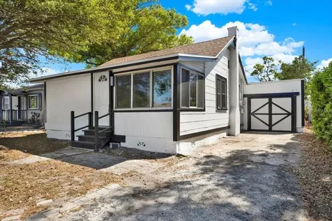 4082 38th Avenue N St Petersburg FL 33713