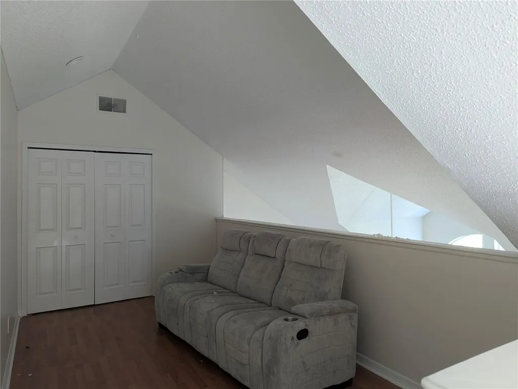 5956 Westgate Drive Orlando FL 32835