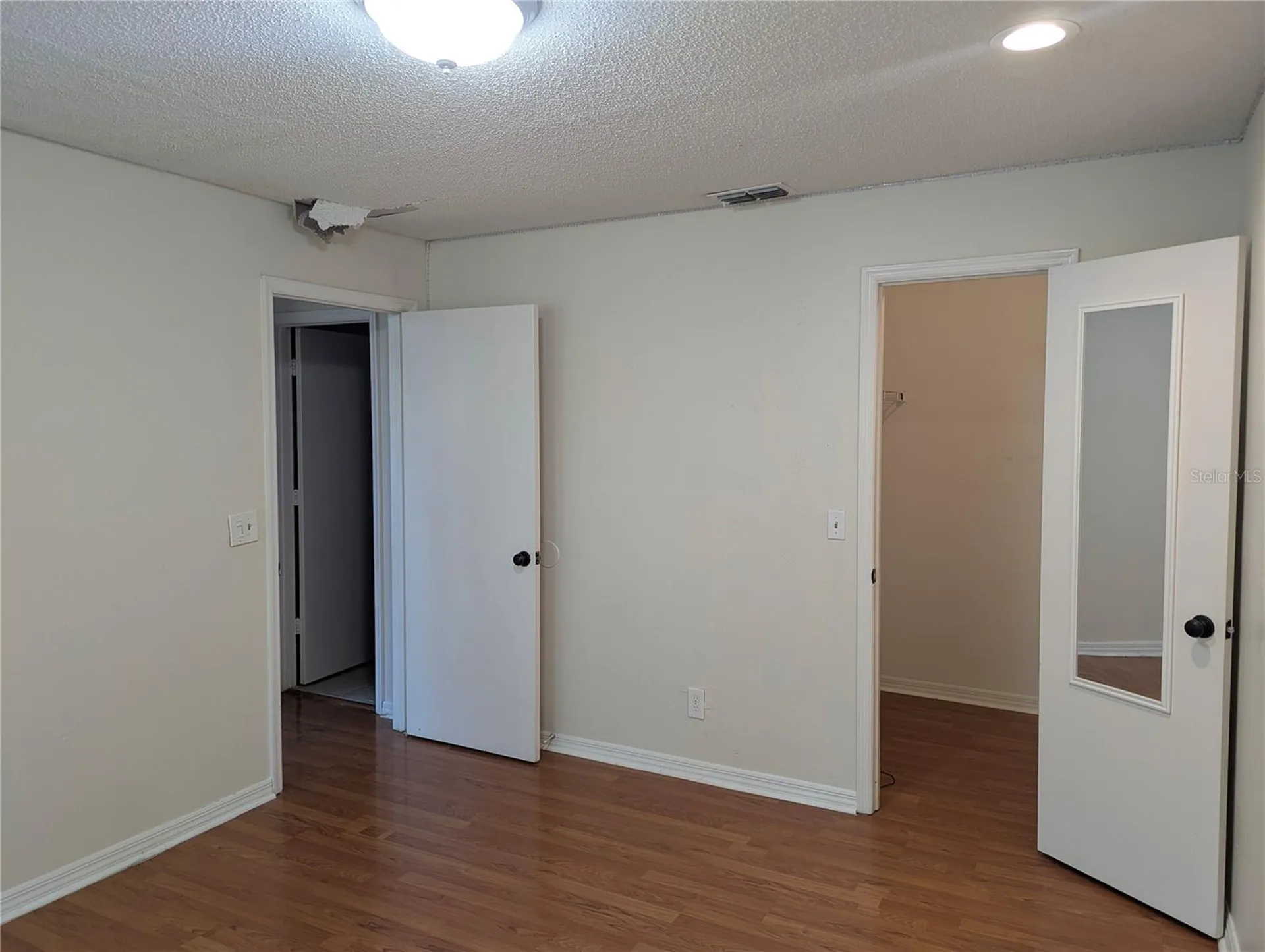 5956 Westgate Drive Orlando FL 32835