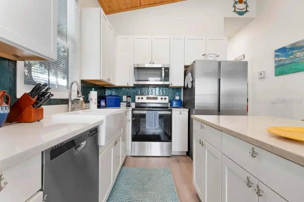 559 18th Street E Bradenton FL 34208