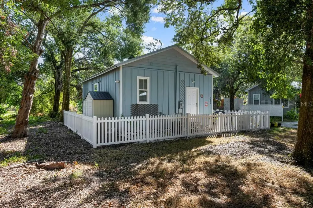 559 18th Street E Bradenton FL 34208