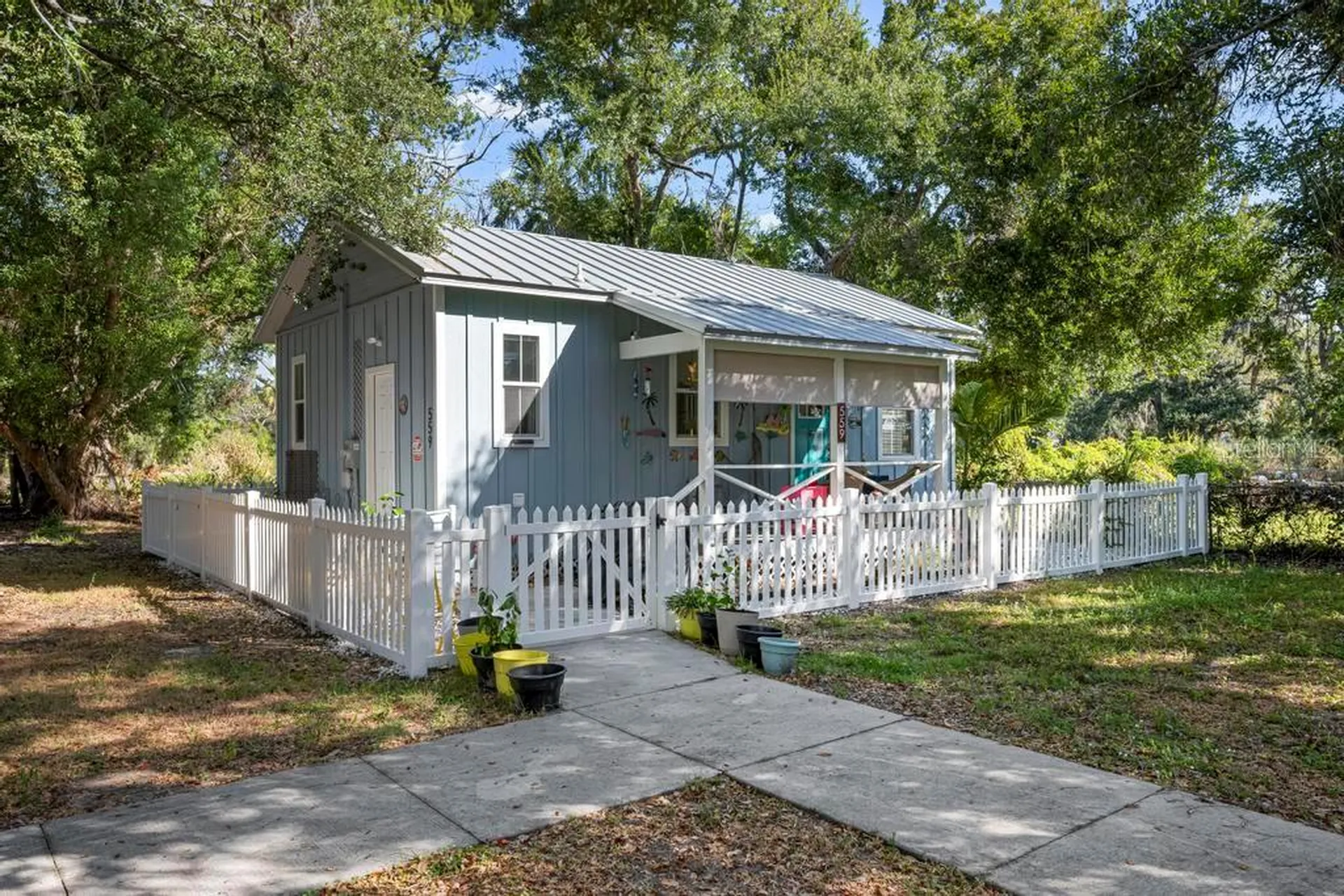 559 18th Street E Bradenton FL 34208