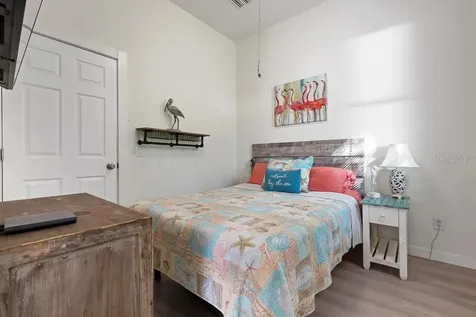 559 18th Street E Bradenton FL 34208