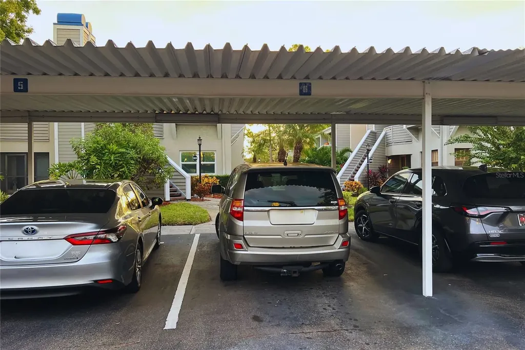 10606 Longwood Drive Seminole FL 33777