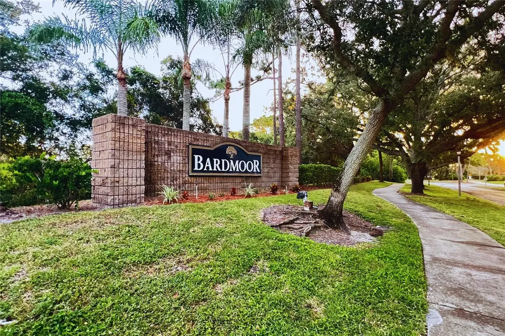 10606 Longwood Drive Seminole FL 33777