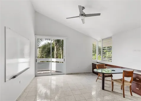 B 21 Baldwin Park Guaynabo PR 00969