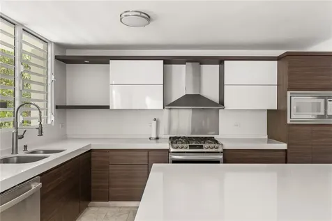 B 21 Baldwin Park Guaynabo PR 00969