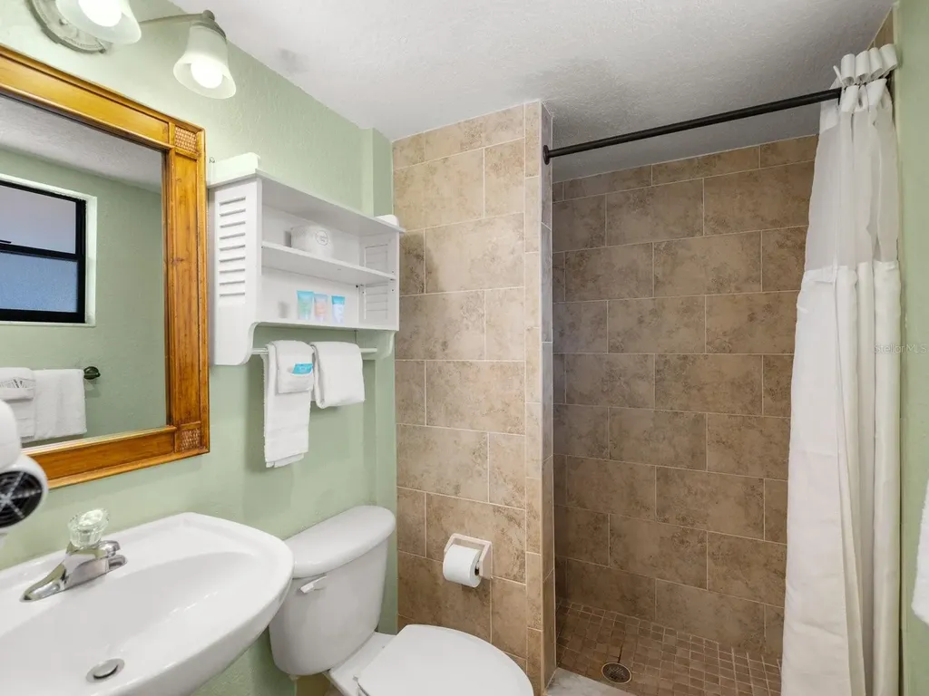 1420 Bayshore Boulevard Dunedin FL 34698