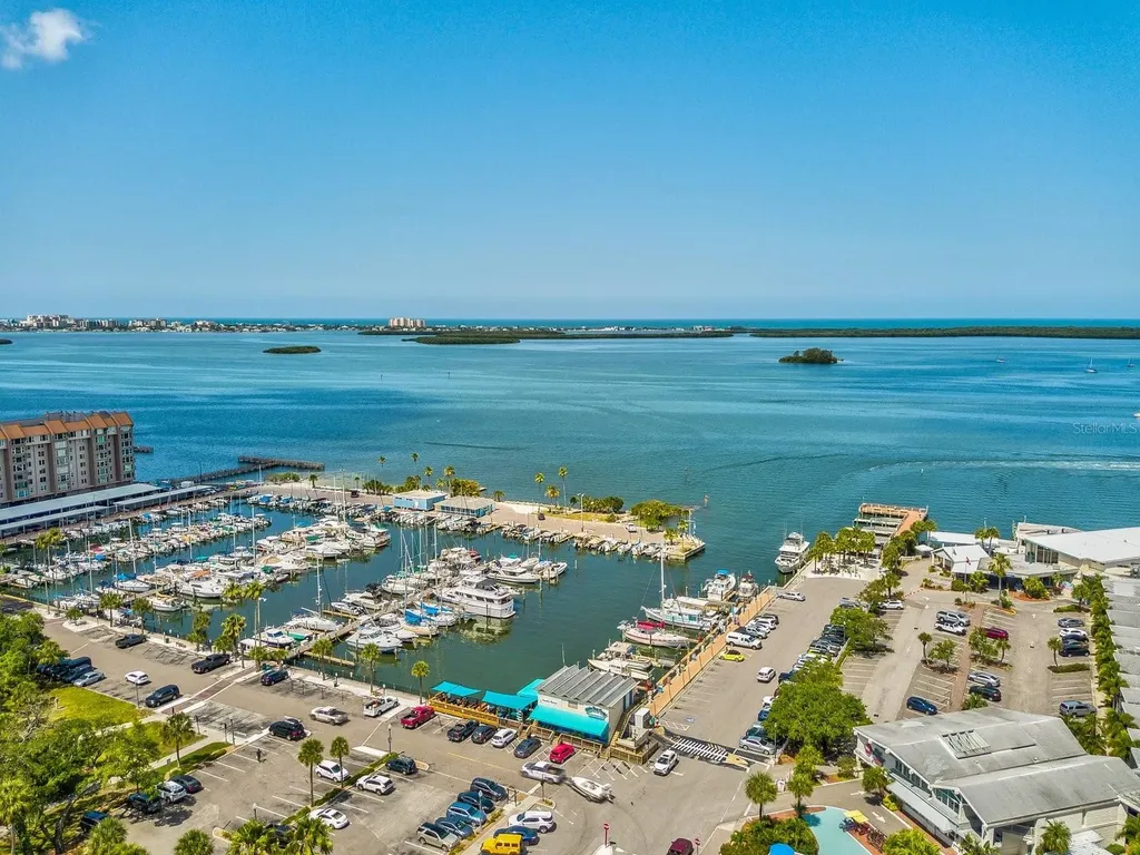 1420 Bayshore Boulevard Dunedin FL 34698