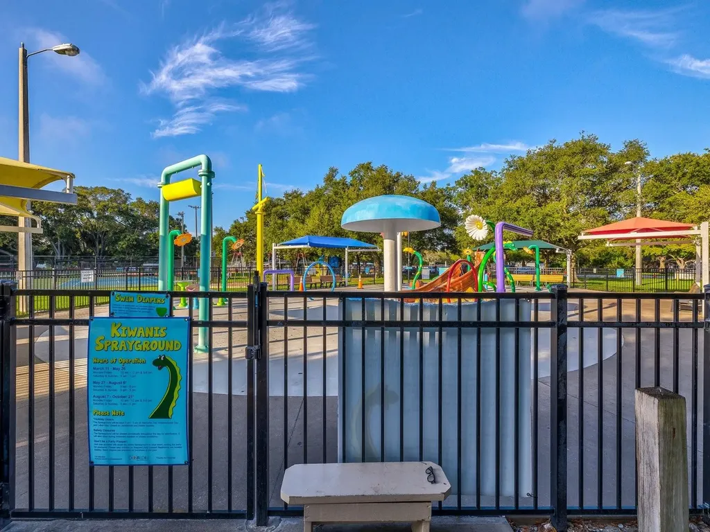 1420 Bayshore Boulevard Dunedin FL 34698