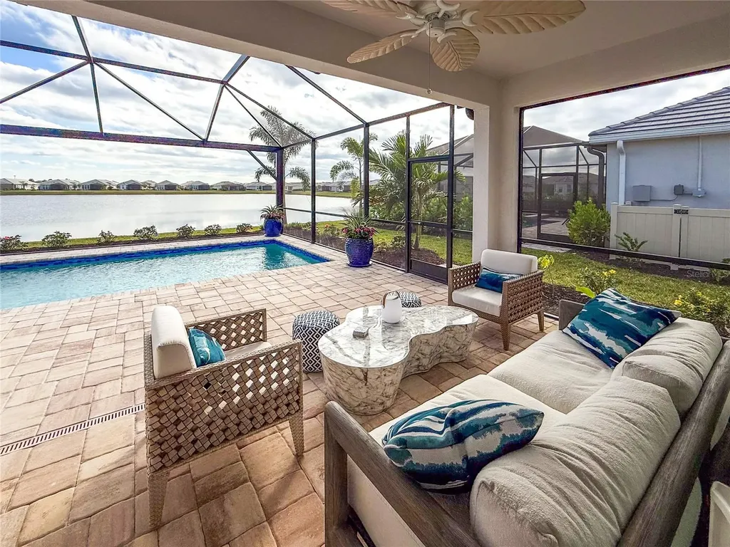 3263 Alba Circle Bradenton FL 34211
