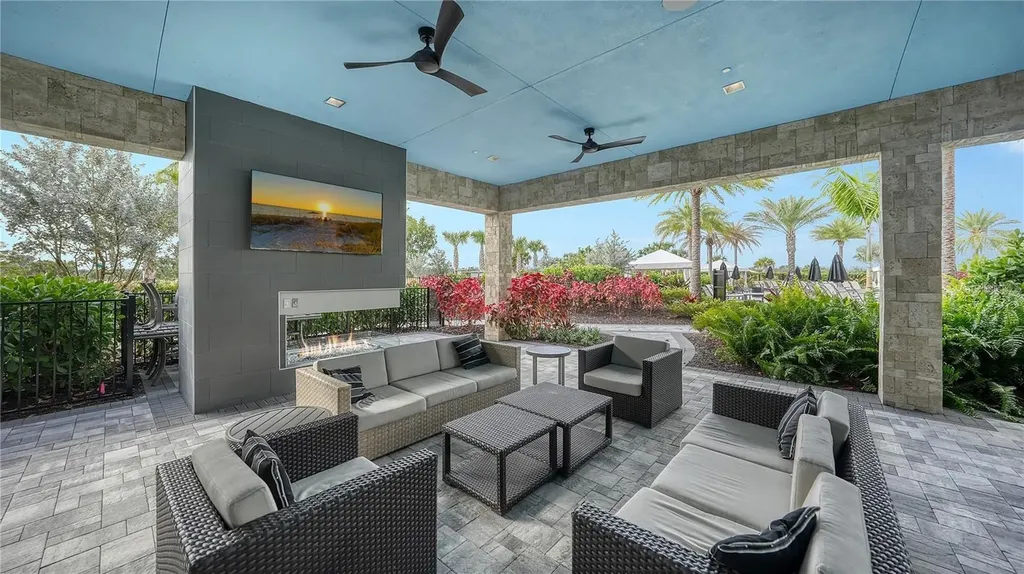 3263 Alba Circle Bradenton FL 34211