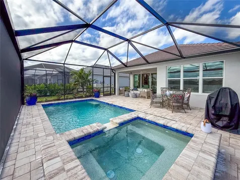 3263 Alba Circle Bradenton FL 34211