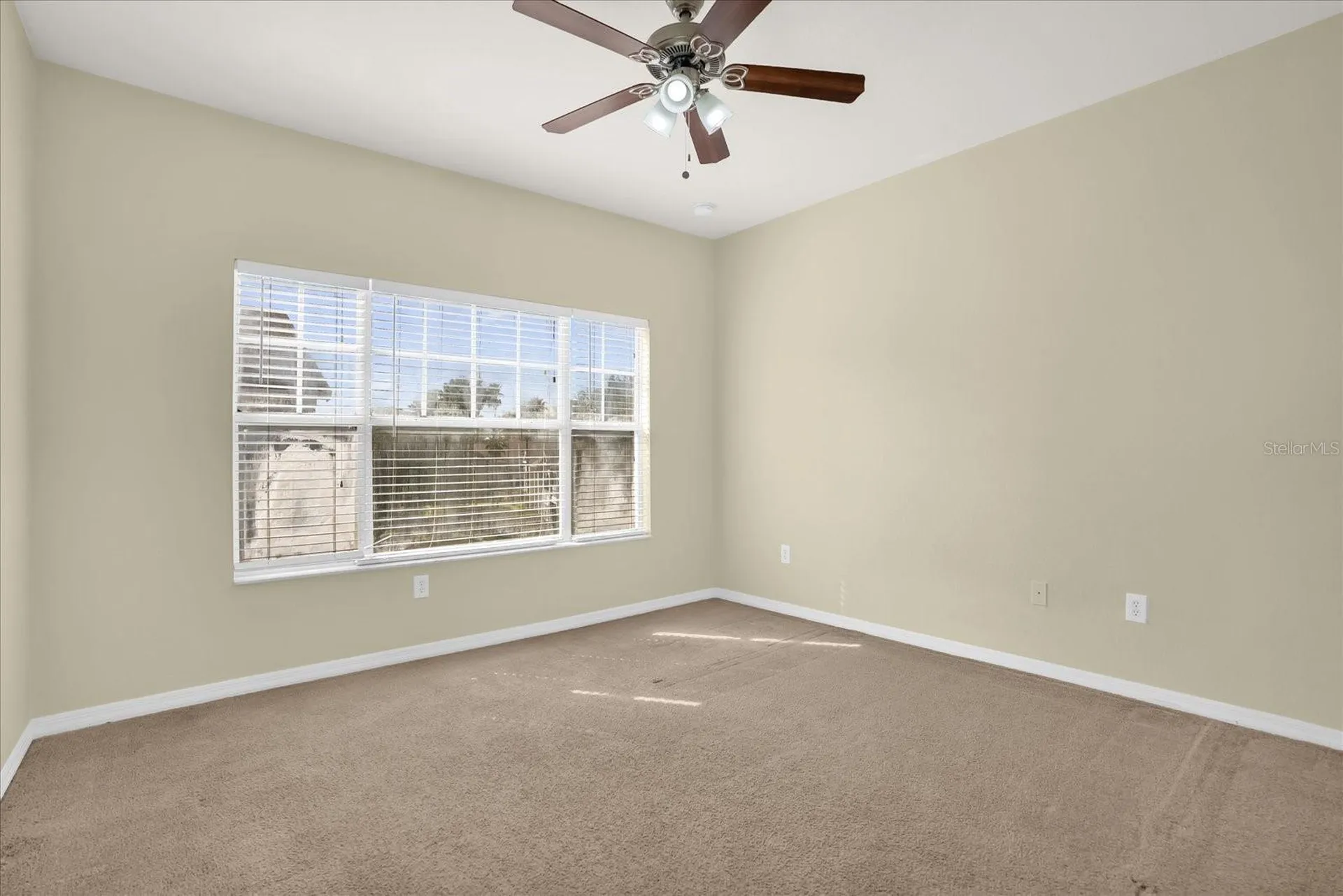 2532 Grand Central Parkway Orlando FL 32839