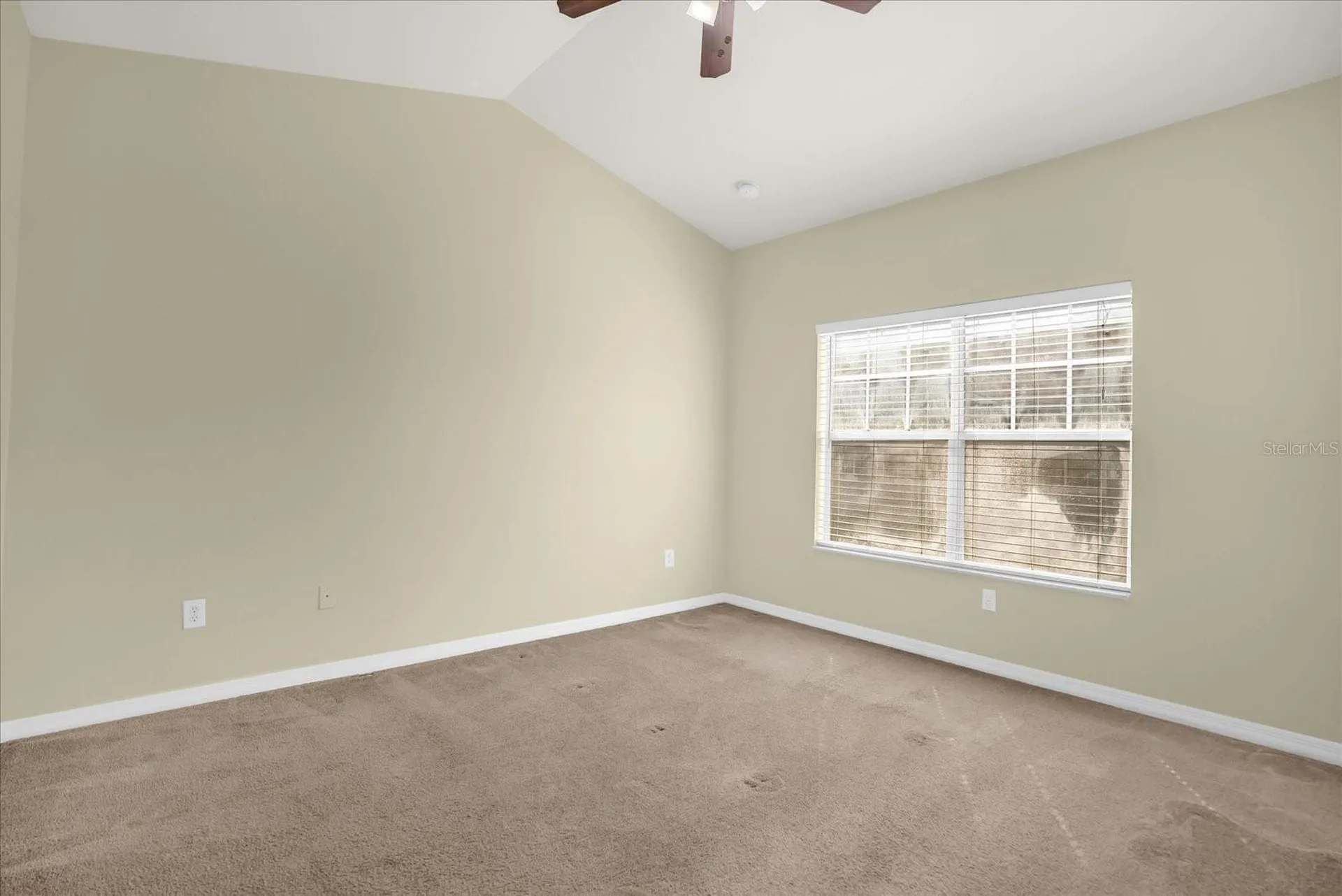 2532 Grand Central Parkway Orlando FL 32839