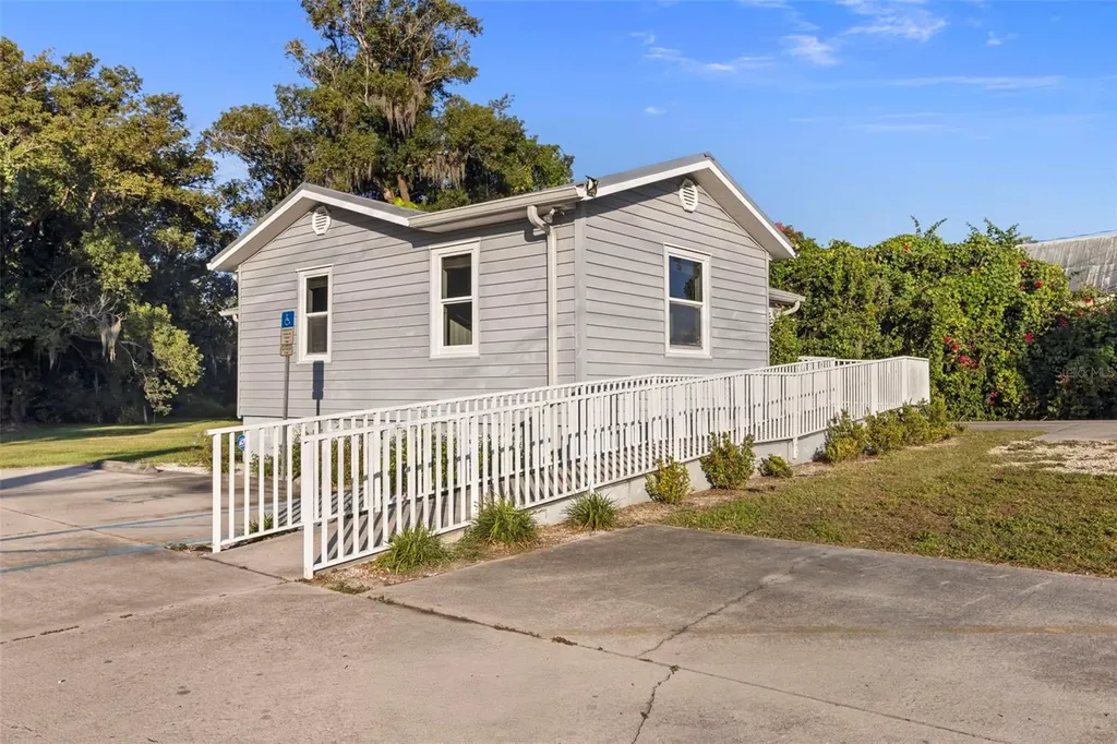 216 W Hickory Street Arcadia FL 34266