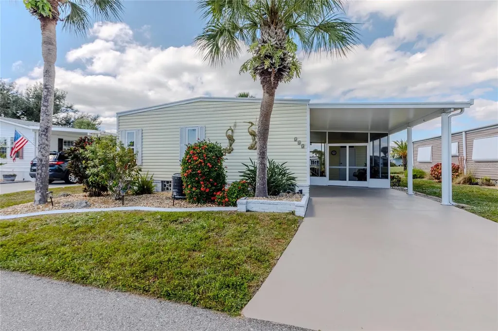 2100 Kings Highway Port Charlotte FL 33980