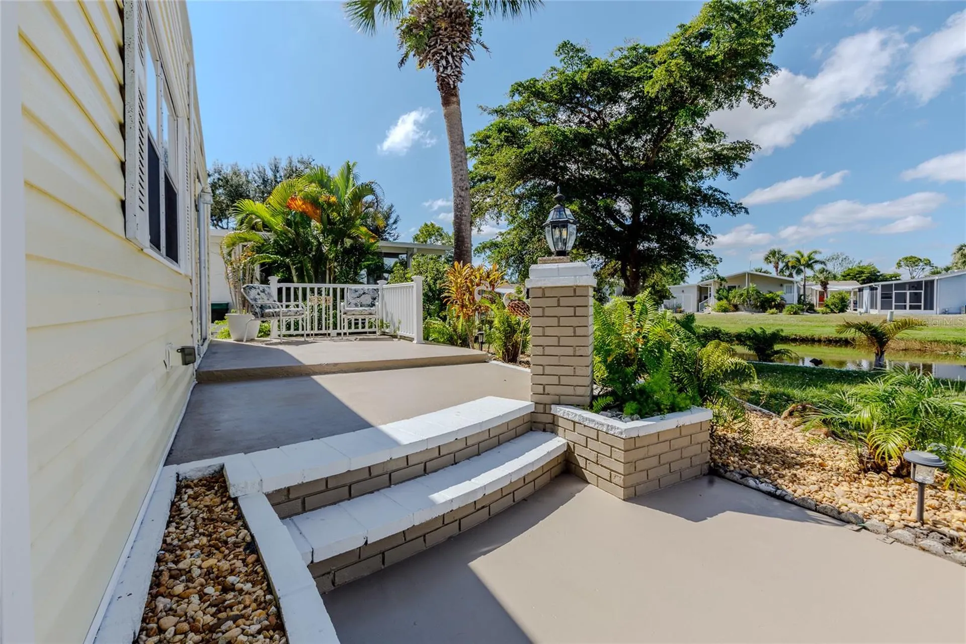 2100 Kings Highway Port Charlotte FL 33980