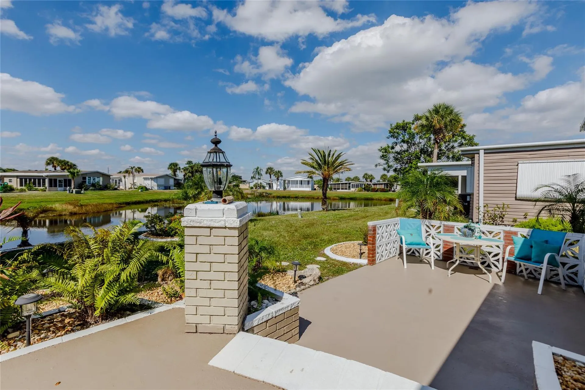 2100 Kings Highway Port Charlotte FL 33980