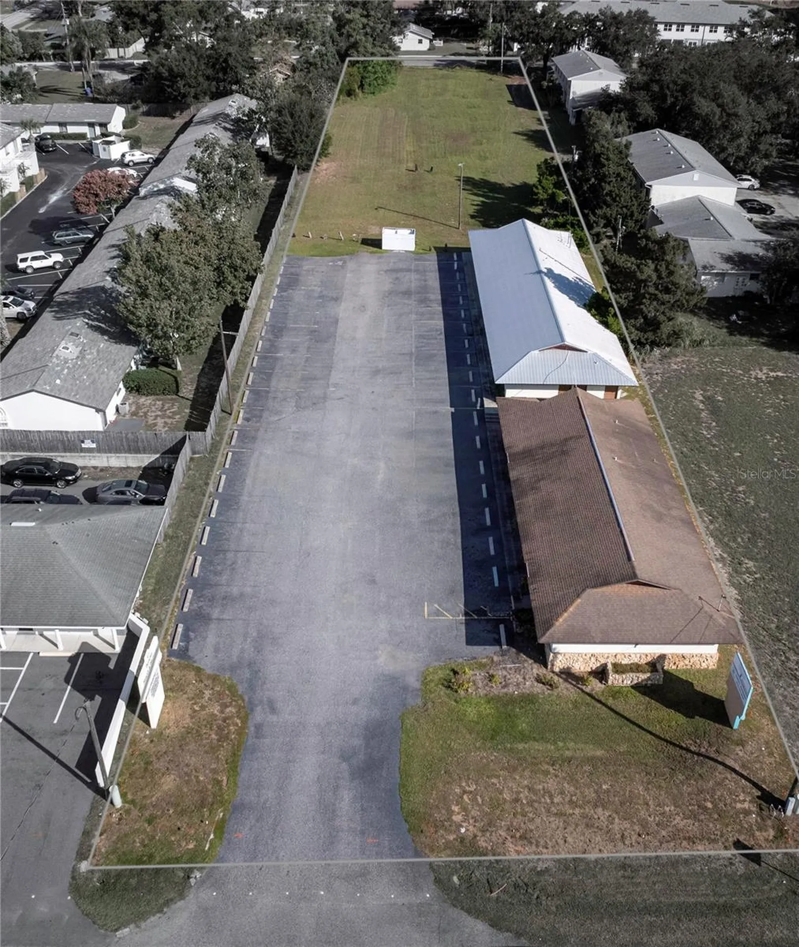 915 E Alfred Street Tavares FL 32778