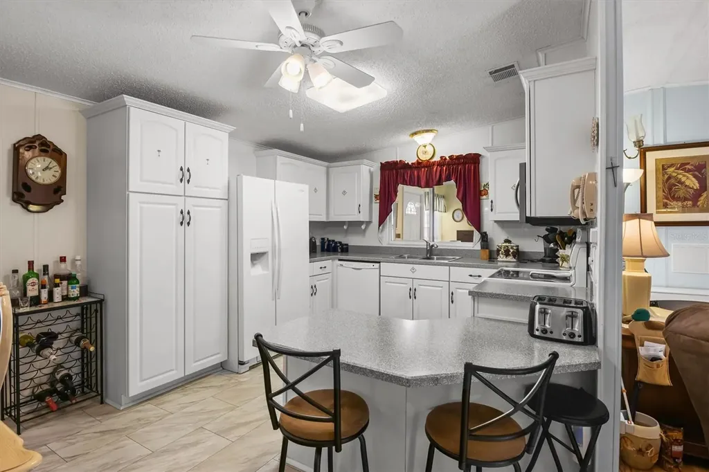 281 Edgewood Boulevard Lake Wales FL 33898